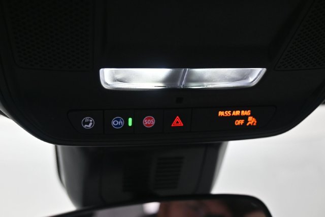 Used 2025 Chevrolet Equinox LT AWD/4WD image 14