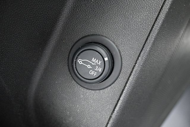 Used 2024 Chevrolet Equinox LT FWD image 17