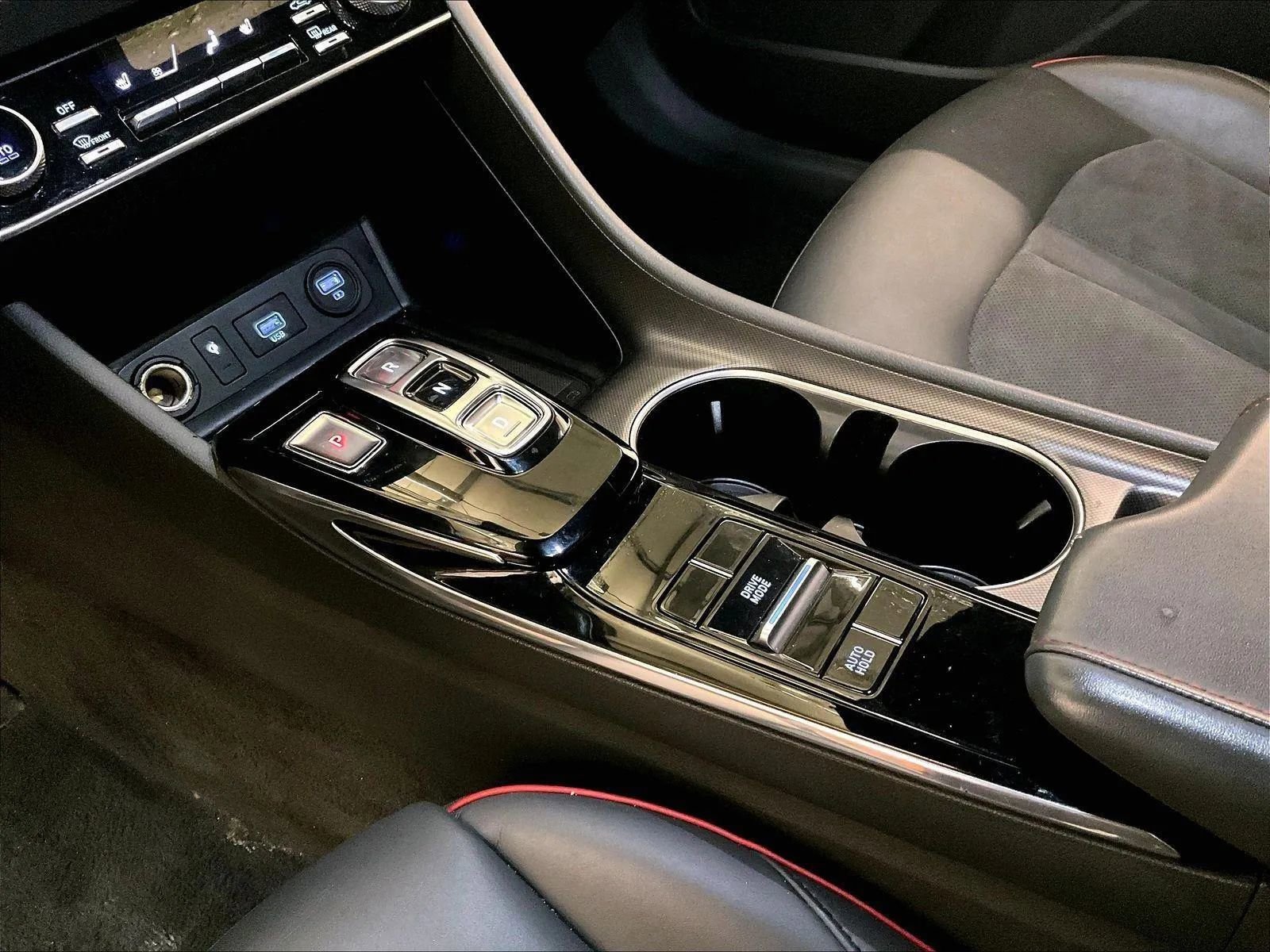 Used 2021 Hyundai Sonata SEL Plus w/ Tech Package FWD image 16