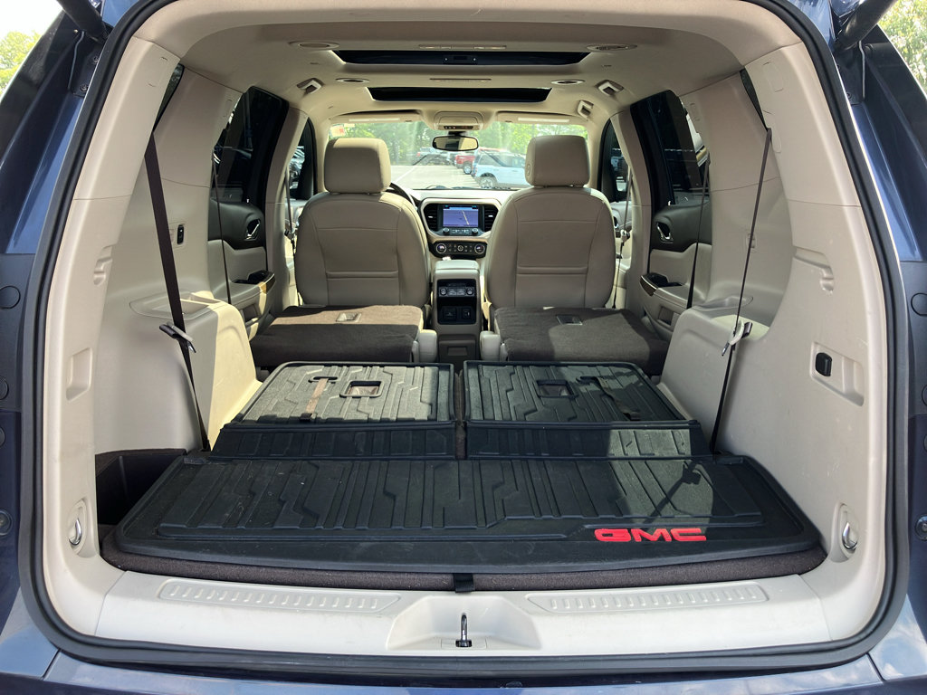 Used 2019 GMC Acadia Denali w/ Technology Package AWD/4WD image 31