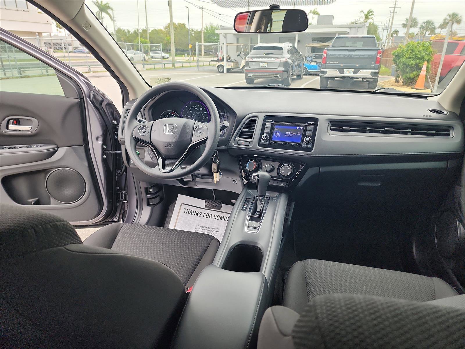 Used 2017 Honda HR-V LX image 27