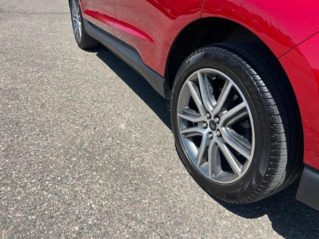 Certified 2024 Ford Edge Titanium AWD/4WD image 23