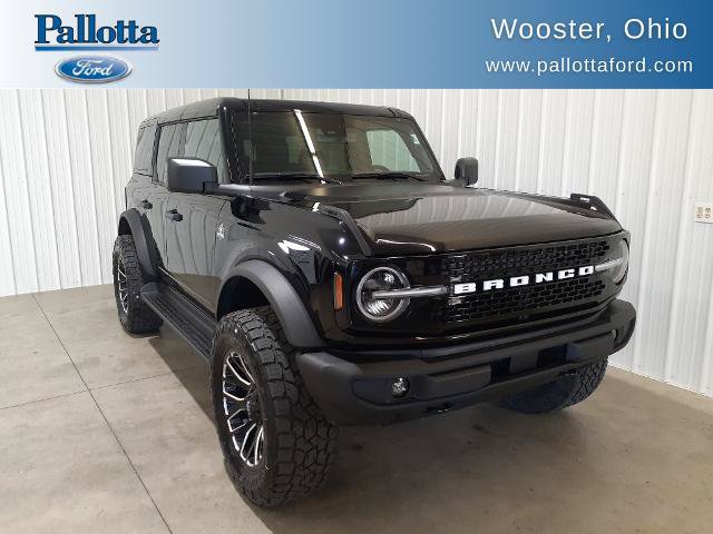 Certified 2025 Ford Bronco Outer Banks w/ Black Appearance Package