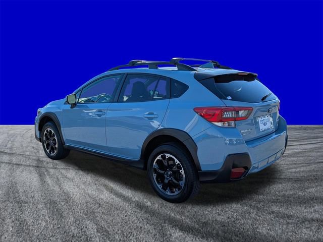 Used 2022 Subaru Crosstrek 2.0i Premium w/ Moonroof Package image 3
