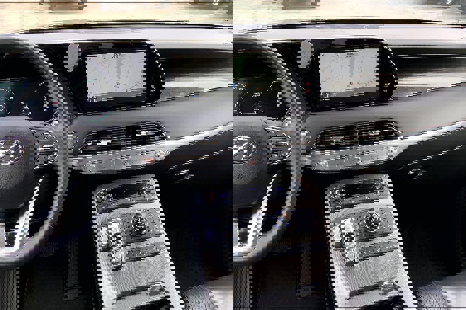 Used 2021 Hyundai Palisade Limited w/ Winter Package image 9