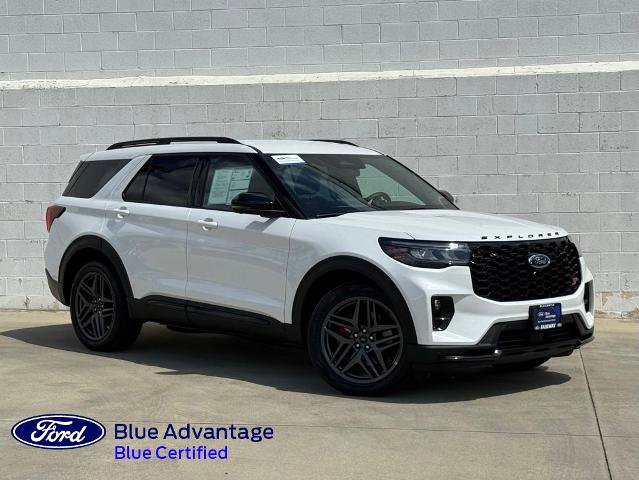 Certified 2025 Ford Explorer ST AWD/4WD image 1