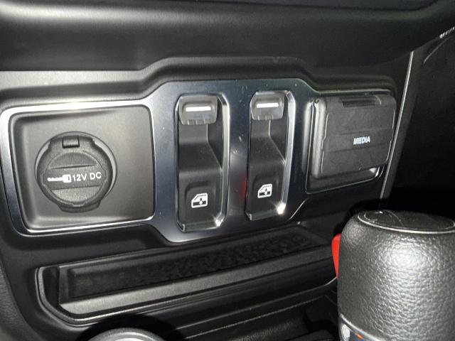 Used 2022 Jeep Wrangler Sport S image 15