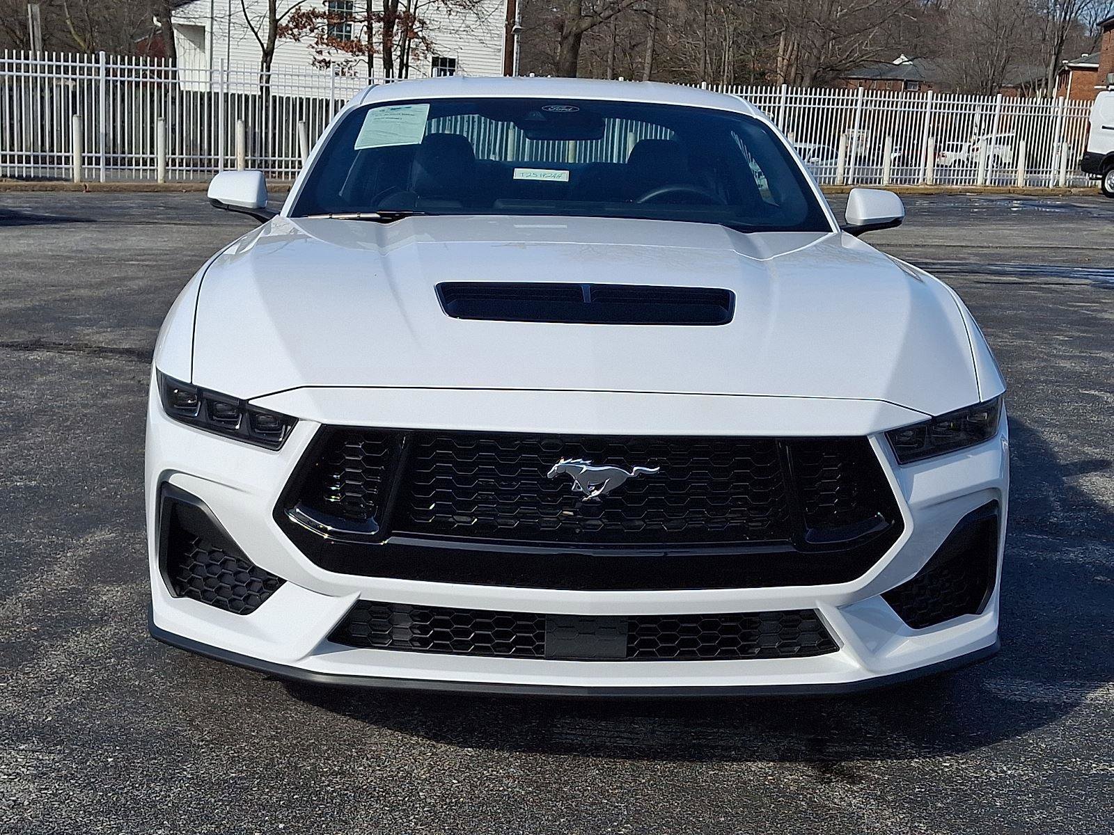 Certified 2025 Ford Mustang GT Premium image 2