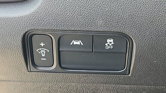 Used 2022 Kia Sorento S FWD image 10