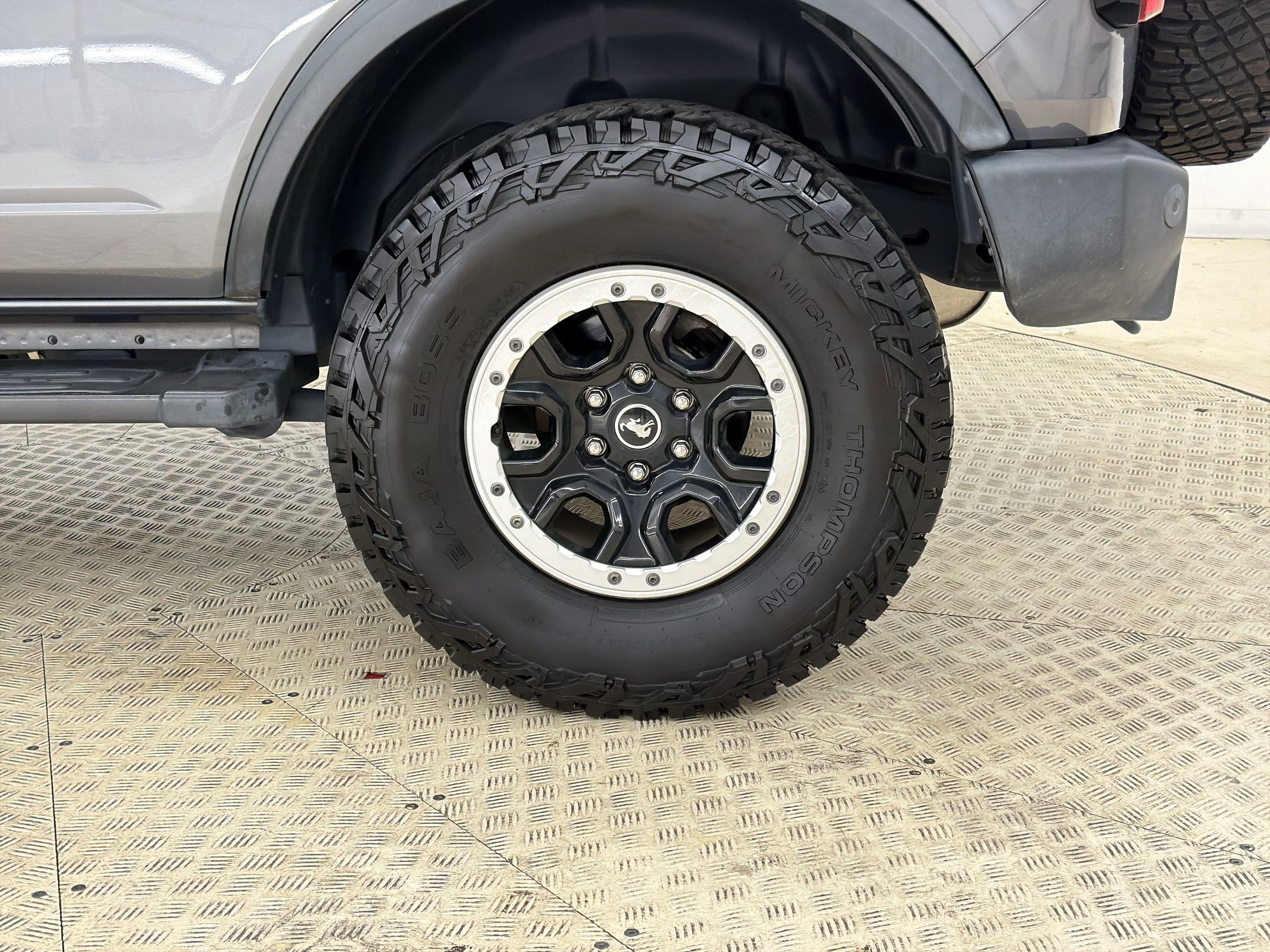 Certified 2022 Ford Bronco Big Bend w/ Sasquatch Package AWD/4WD image 11