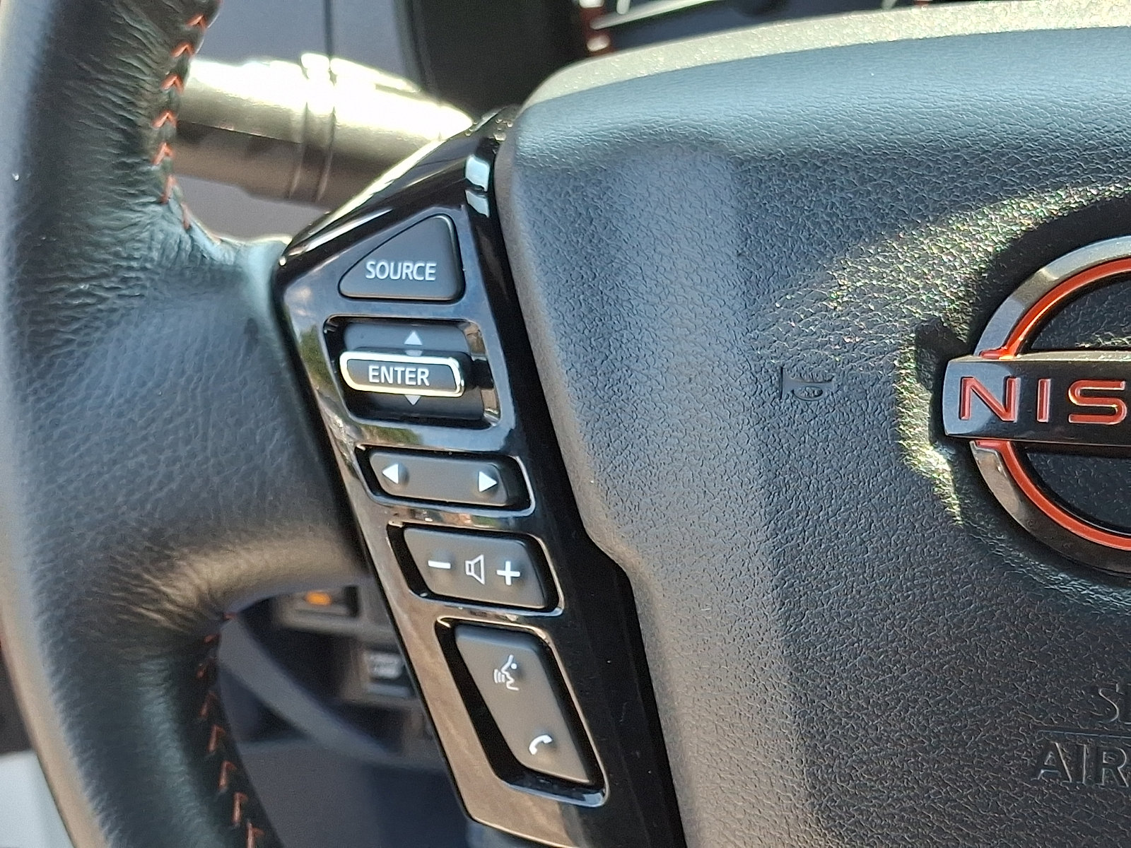 Used 2026 Nissan Frontier PRO-4X w/ Pro-4x Convenience Package AWD/4WD image 20