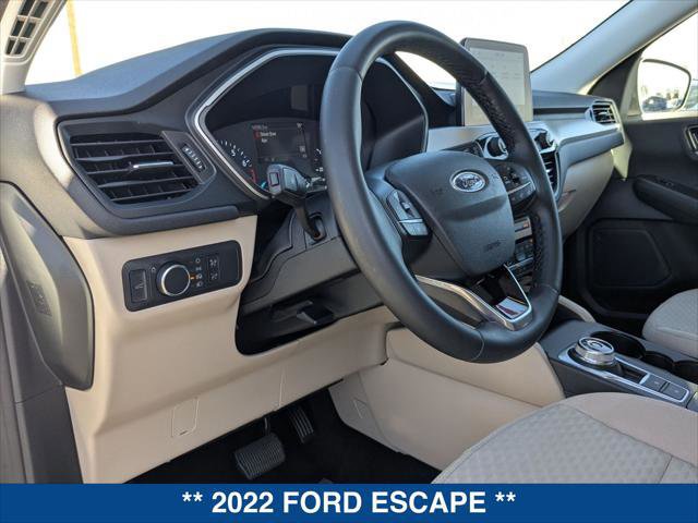 Certified 2022 Ford Escape SE w/ SE Sport Appearance Package image 12