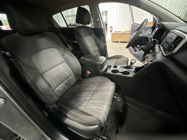 Used 2021 Kia Sportage LX AWD/4WD image 32