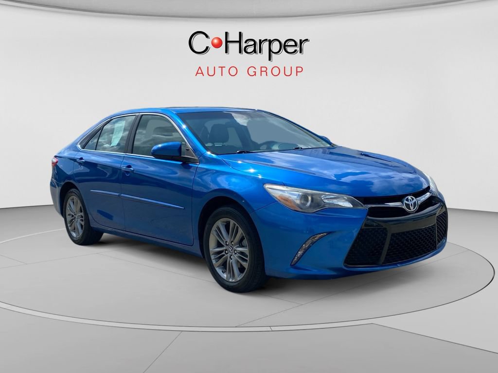 Used 2017 Toyota Camry SE