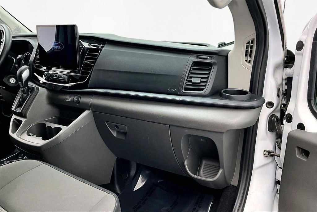 Certified 2024 Ford Transit 350 XLT image 17