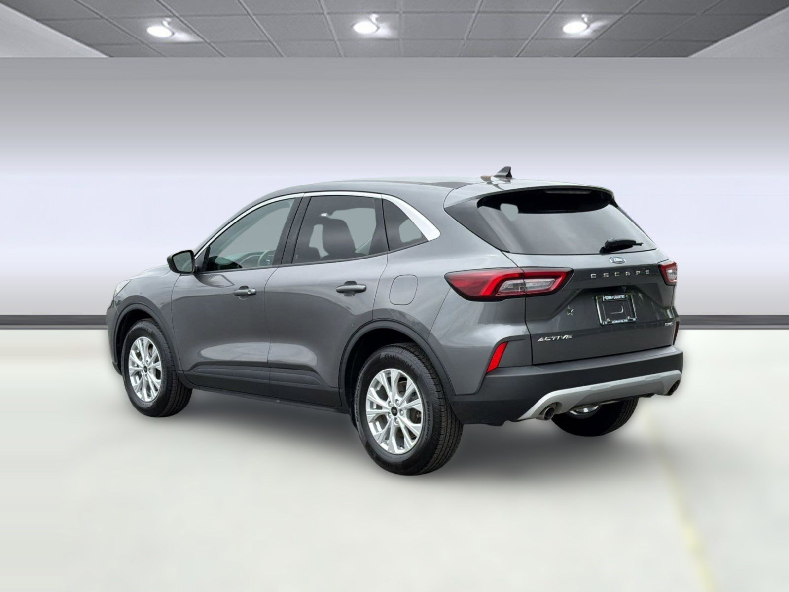 Certified 2023 Ford Escape Active AWD/4WD image 3