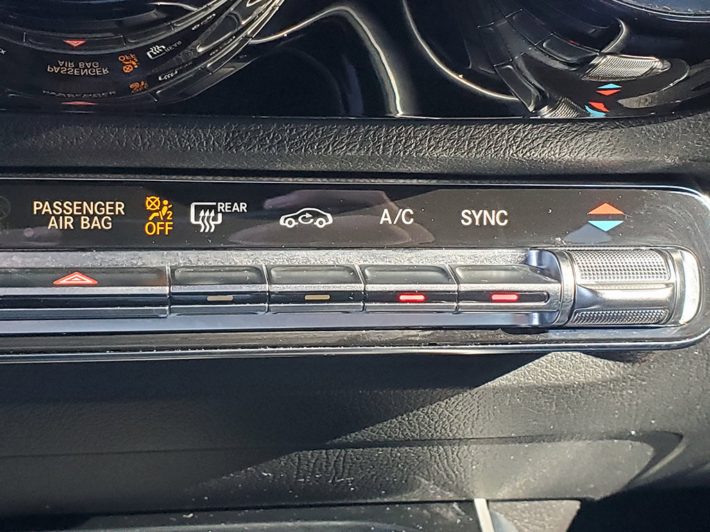 Used 2023 Mercedes-Benz GLA 250 w/ Premium Package image 25