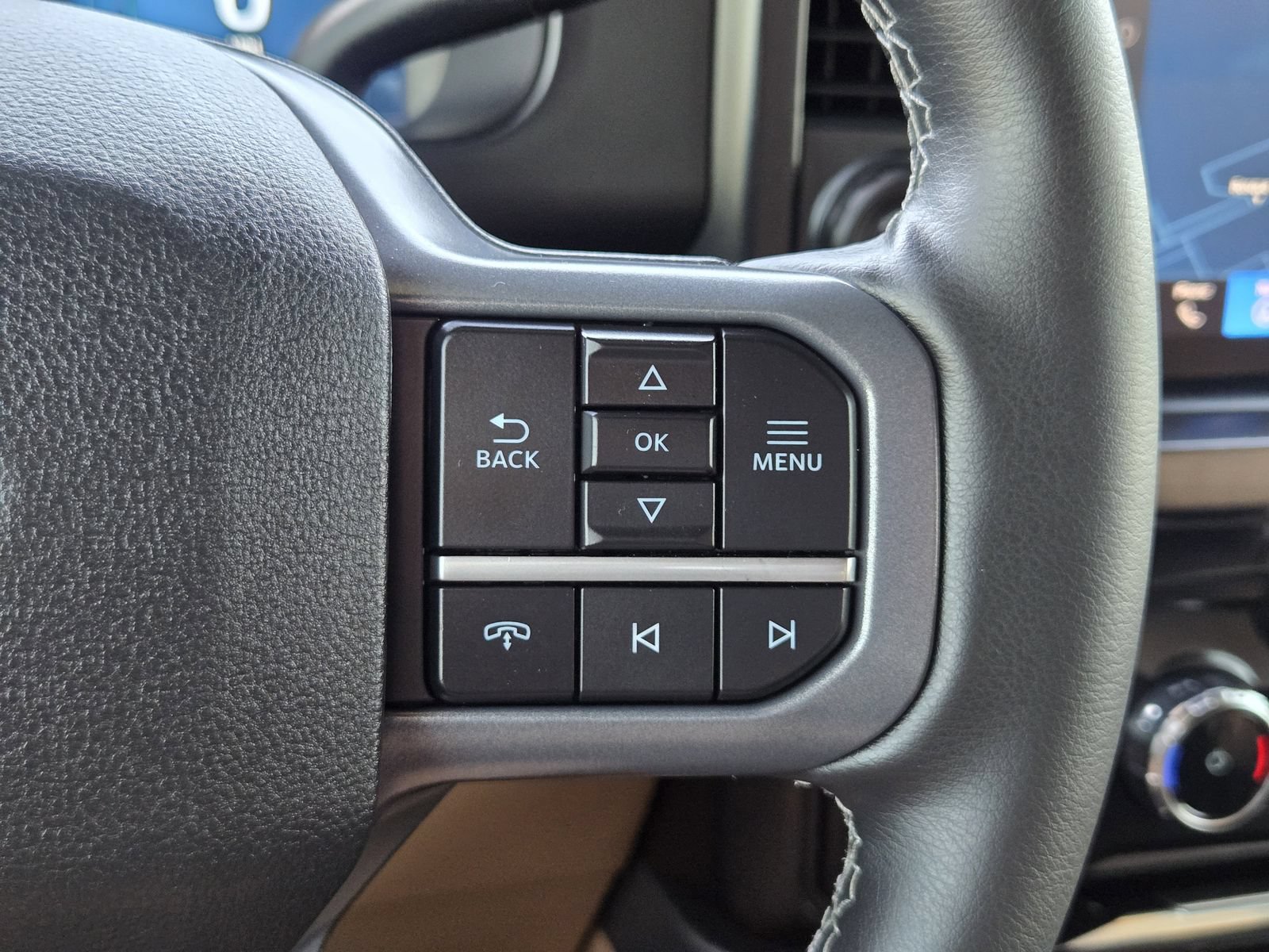 Certified 2026 Ford F450 Lariat w/ Lariat Premium Package AWD/4WD image 28