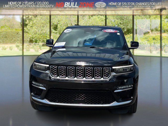 Used 2022 Jeep Grand Cherokee Summit AWD/4WD image 8
