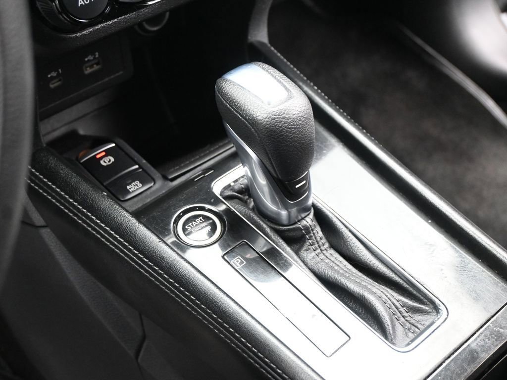 Used 2021 Nissan Kicks SV image 44