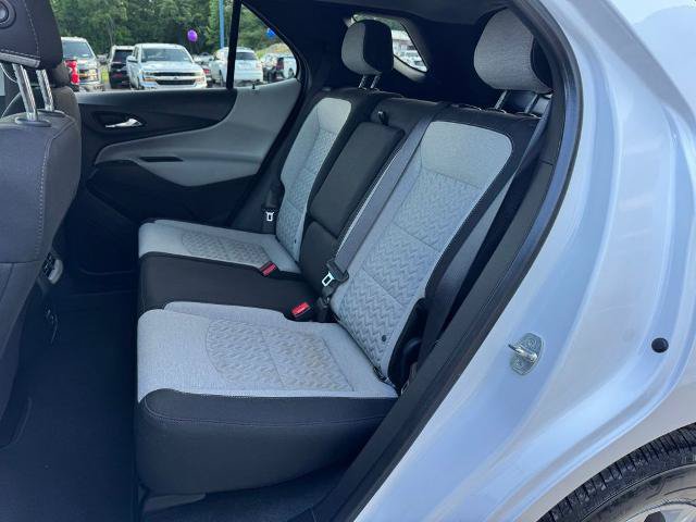 Used 2023 Chevrolet Equinox LS w/ LS Convenience Package AWD/4WD image 8