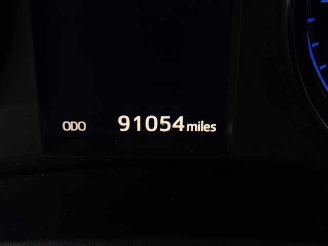 Used 2019 Toyota Corolla SE w/ Carpet Mat Package (TMS) FWD image 17