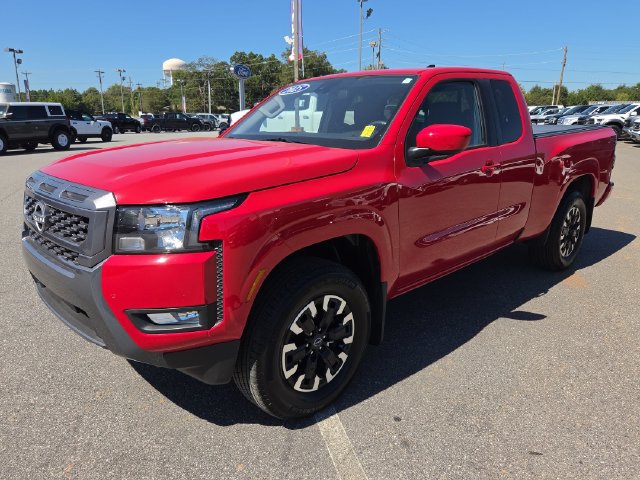 Used 2025 Nissan Frontier SV w/ SV Convenience Package AWD/4WD image 7