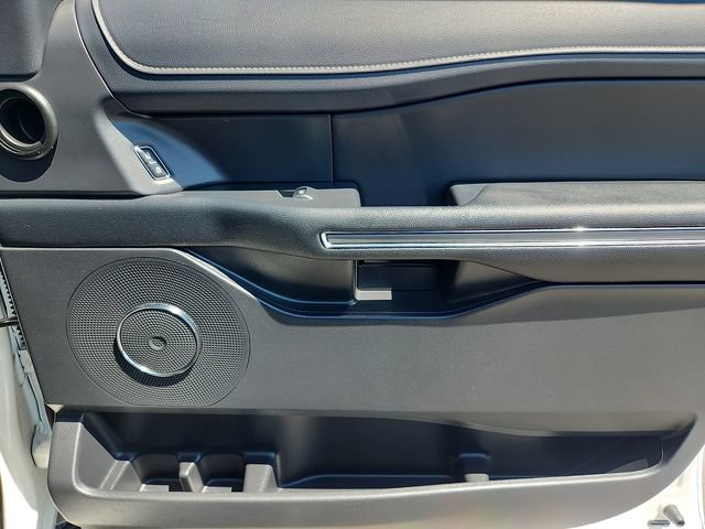 Certified 2024 Ford Expedition XLT AWD/4WD image 36