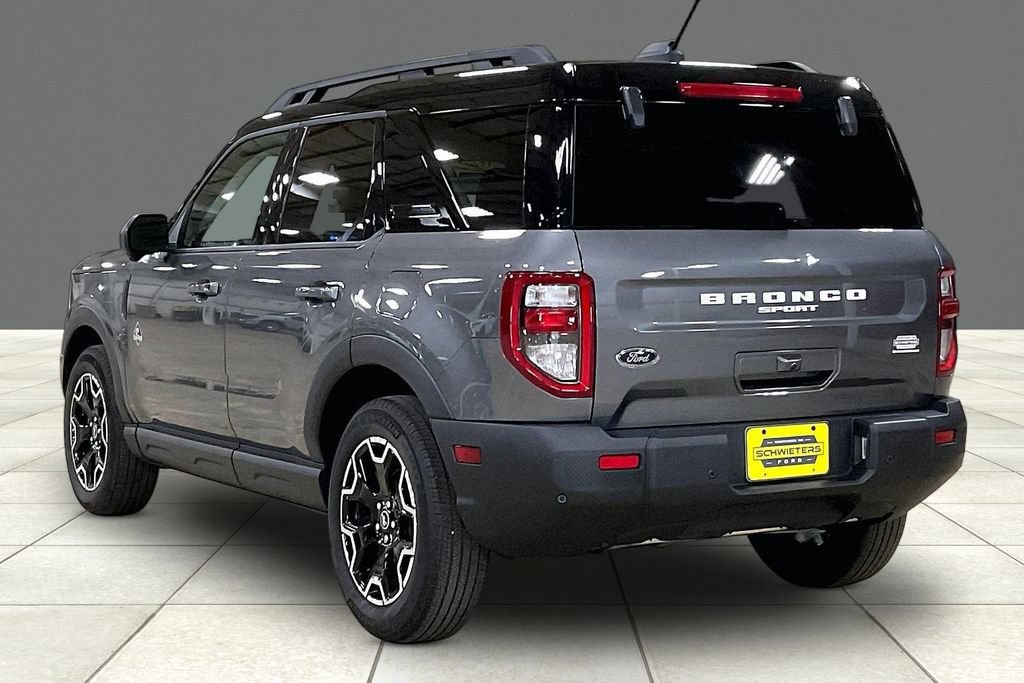 Certified 2025 Ford Bronco Sport Outer Banks w/ Outer Banks Tech Package+ AWD/4WD image 11
