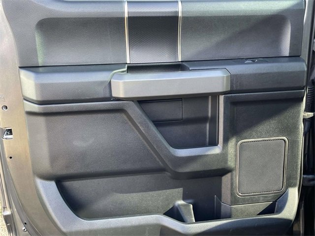 Certified 2018 Ford F150 Raptor w/ Equipment Group 802A Luxury image 9