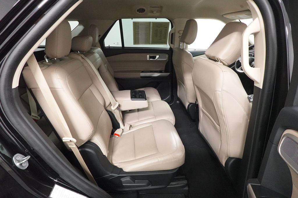 Certified 2023 Ford Explorer Limited AWD/4WD image 33