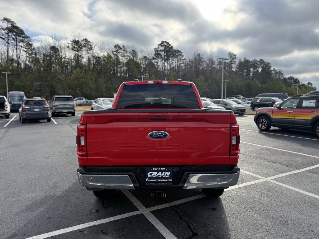 Certified 2021 Ford F150 XLT w/ Equipment Group 302A High image 4