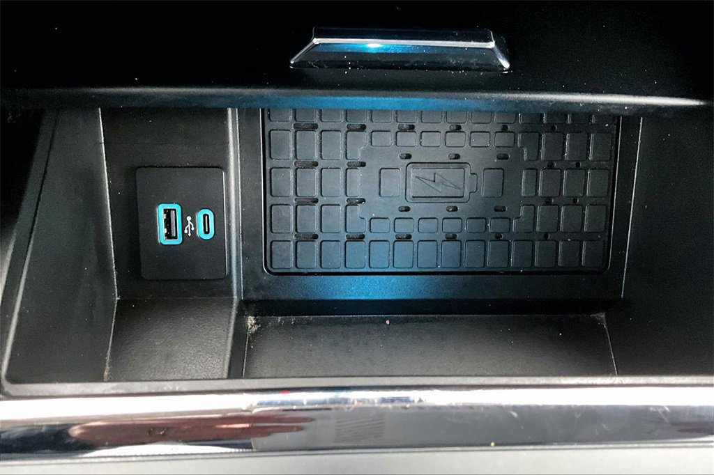 Certified 2023 Ford Expedition XLT image 33