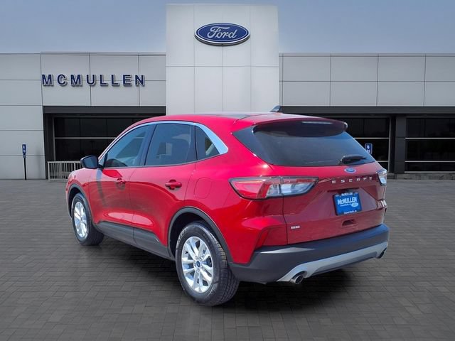 Certified 2022 Ford Escape SE FWD image 3