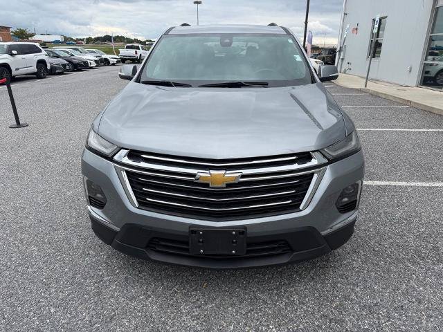 Used 2023 Chevrolet Traverse LT FWD image 3