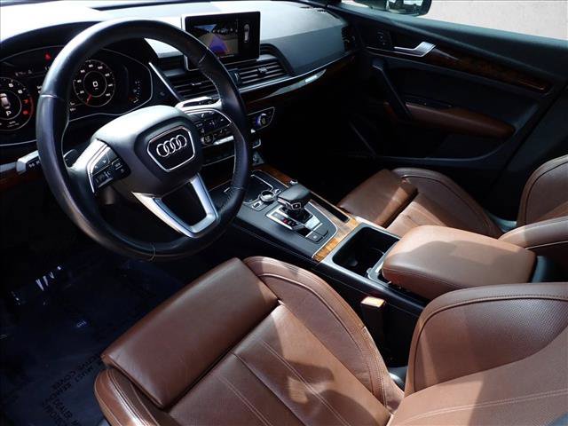 Used 2018 Audi Q5 2.0T Premium Plus w/ Premium Plus Package AWD/4WD image 12