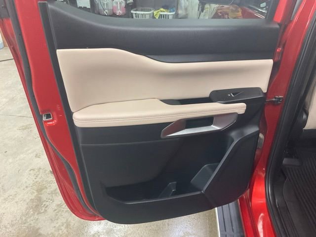 Certified 2024 Ford Ranger Lariat w/ Trailer Tow Package image 13