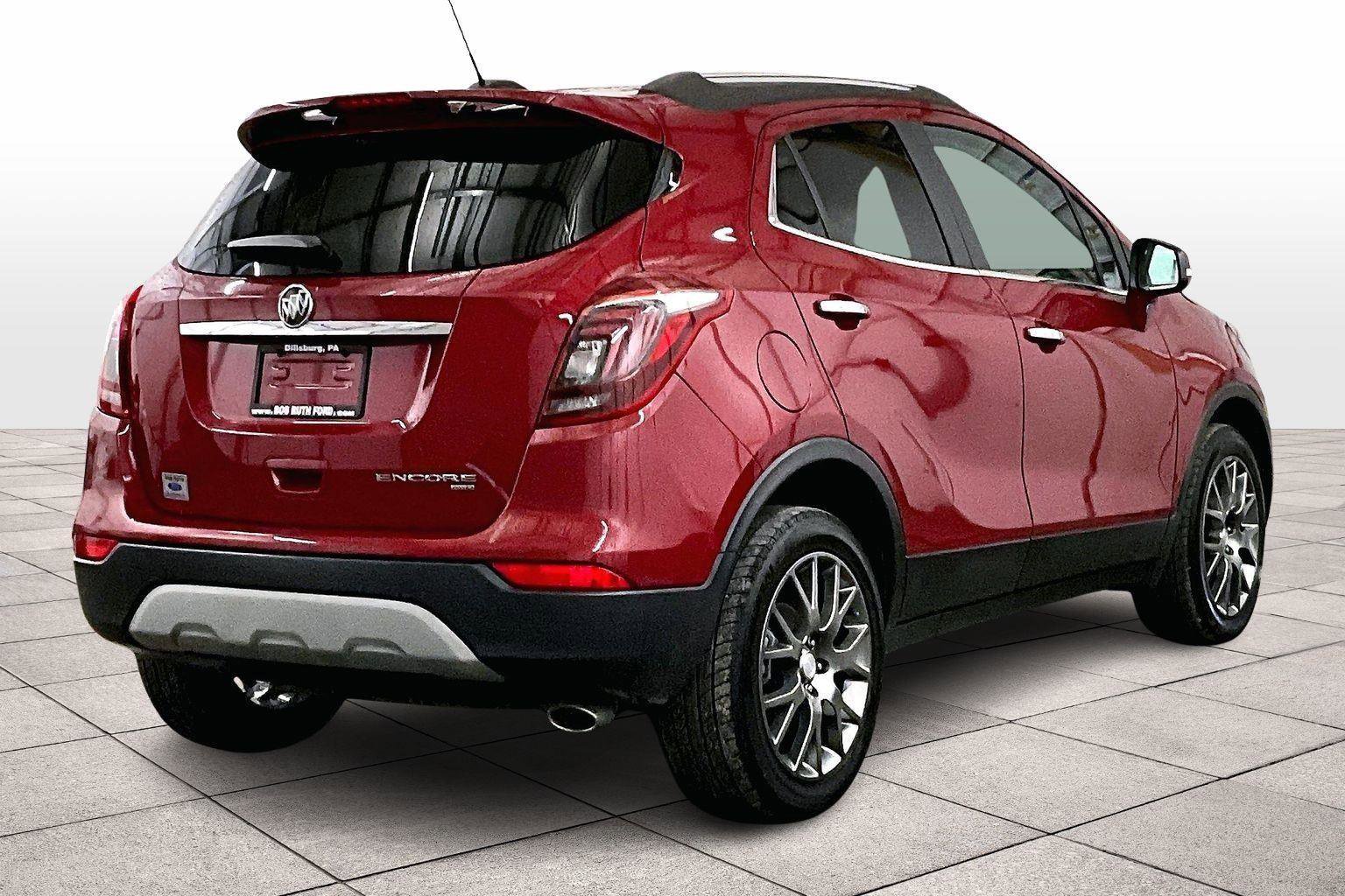Used 2019 Buick Encore Sport Touring image 11