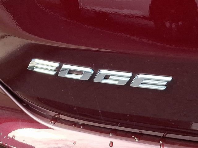Certified 2019 Ford Edge SEL w/ Equipment Group 201A image 30