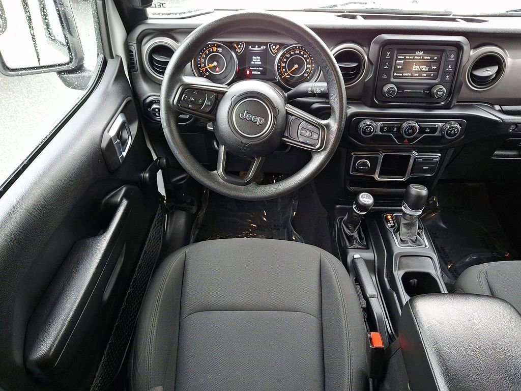 Used 2021 Jeep Gladiator Sport image 11