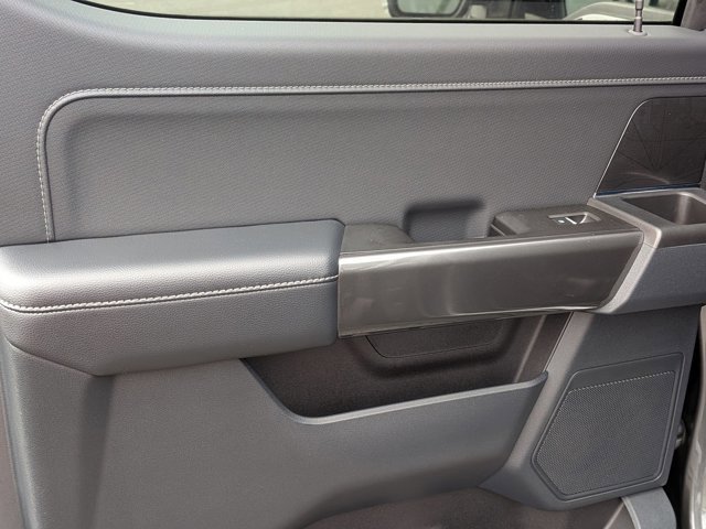 Certified 2022 Ford F150 XLT w/ Equipment Group 302A High image 27