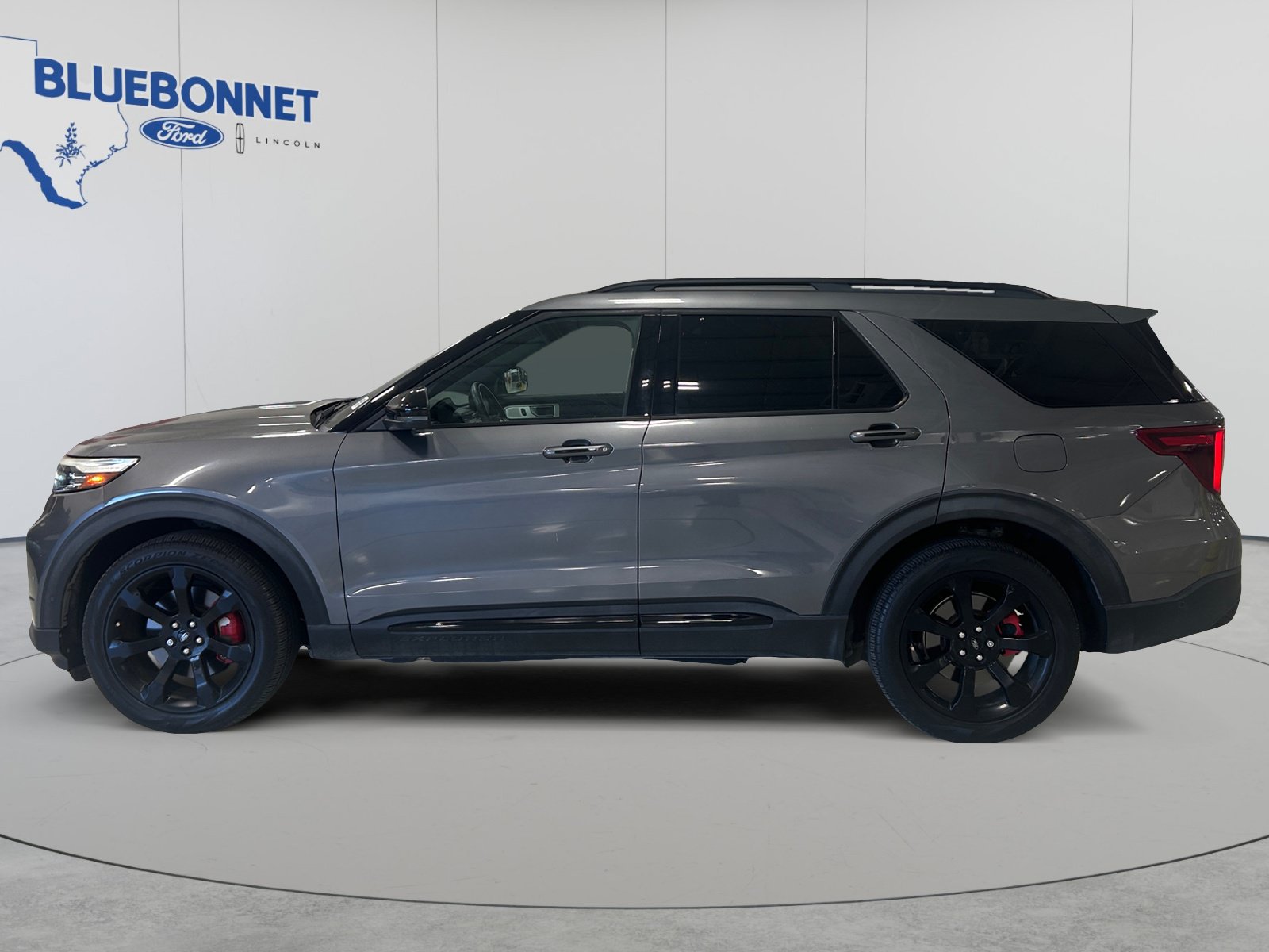 Certified 2021 Ford Explorer ST w/ Equipment Group 401A AWD/4WD image 6