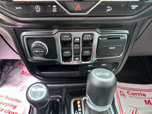 Used 2020 Jeep Wrangler Unlimited Sport AWD/4WD image 16