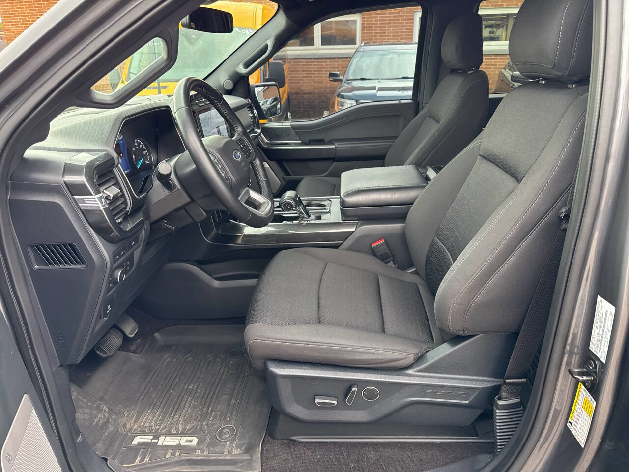 Certified 2021 Ford F150 XLT w/ Equipment Group 302A High image 30