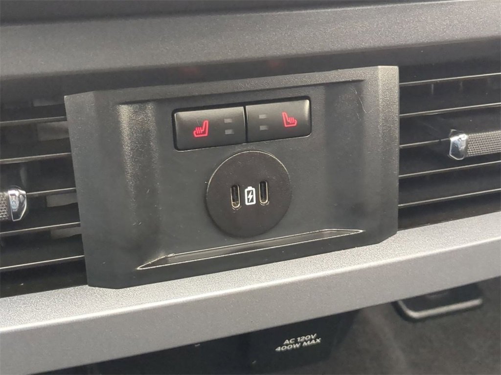 Certified 2024 Ford F250 Lariat w/ Lariat Ultimate Package image 25