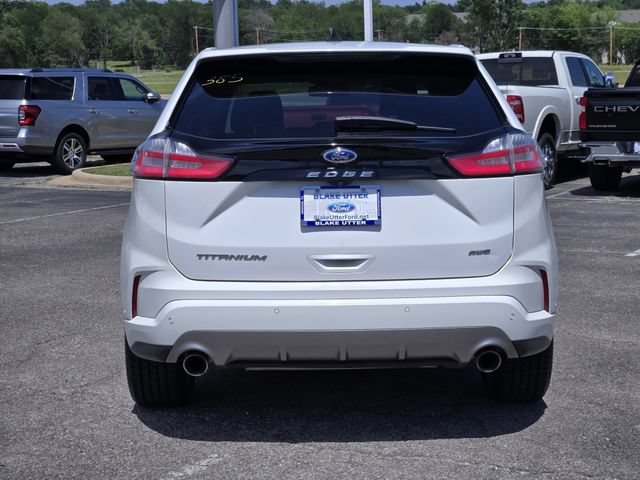Certified 2022 Ford Edge Titanium w/ Equipment Group 301A AWD/4WD image 6