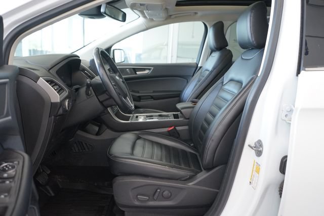 Certified 2022 Ford Edge SEL w/ Convenience Package AWD/4WD image 19