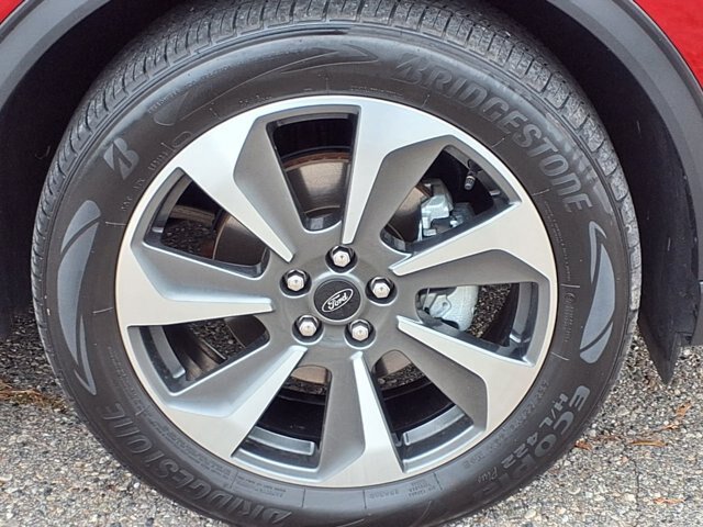 Certified 2023 Ford Escape Platinum AWD/4WD image 27