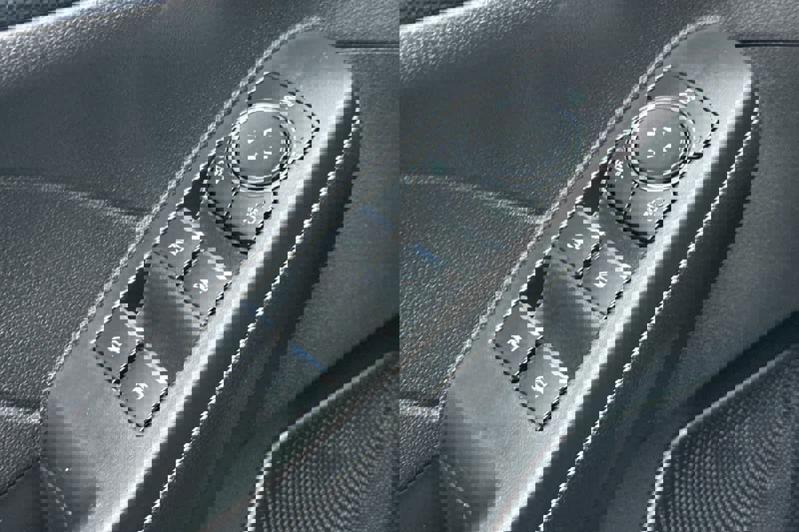 Certified 2025 Ford Escape ST-Line w/ Tech Pack #1 image 13