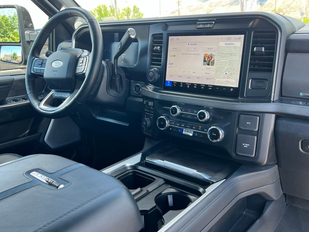 Certified 2025 Ford F350 Platinum AWD/4WD image 14